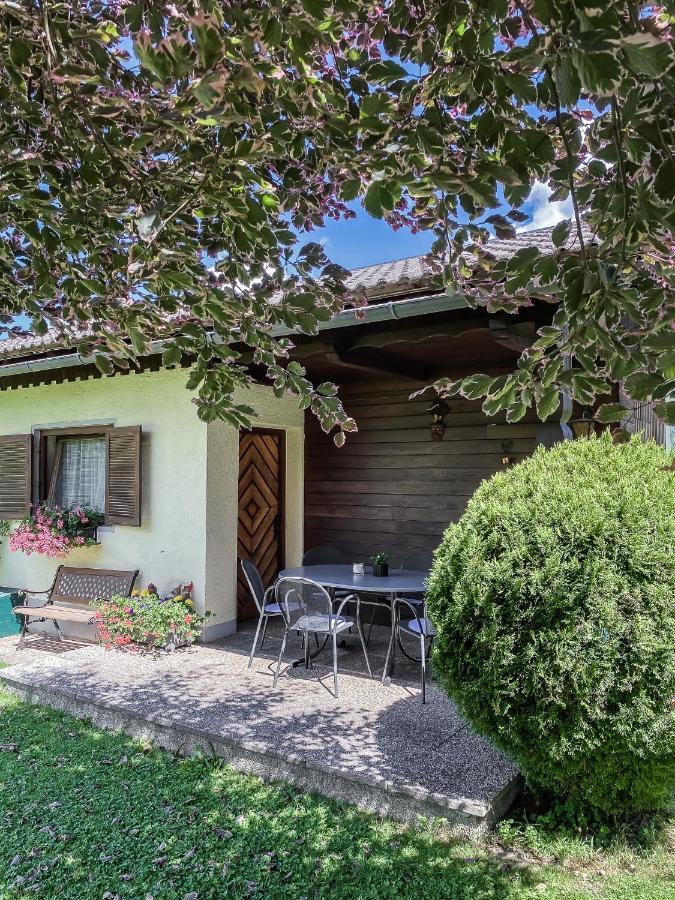 Ferienhaus Moertl เทรอโพลาค ภายนอก รูปภาพ